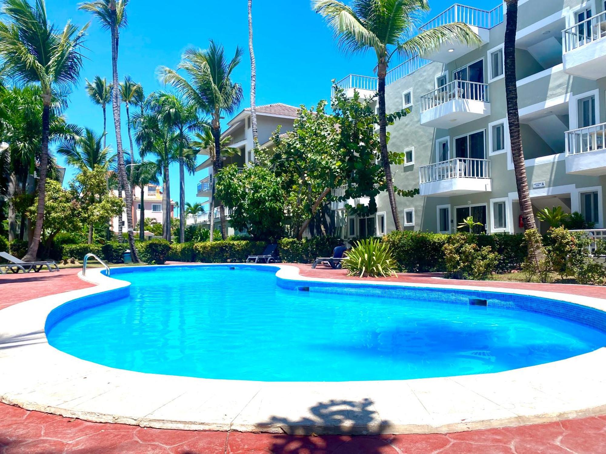 Punta Beach Bavaro Hotel Apartamentos Пунта Кана Екстериор снимка